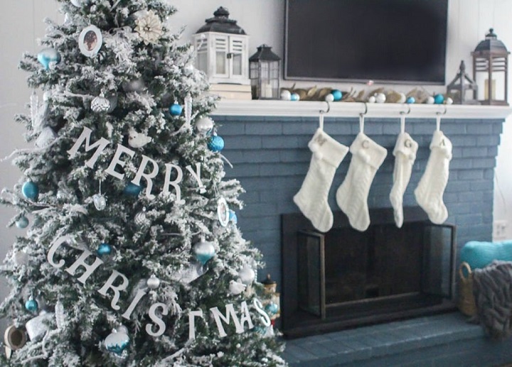 arboles-de-navidad-decorados-medias-blancas