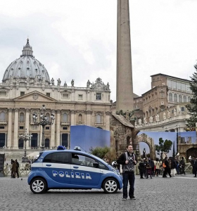 La policía Italiana descubrio y recuperó 10 000 artefactos robados de Calabria