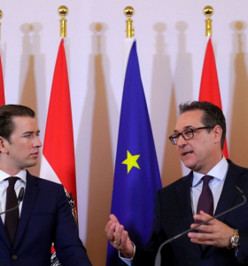 El acuerdo de coalición de Austria incluye la prohibición del velo en las escuelas primarias