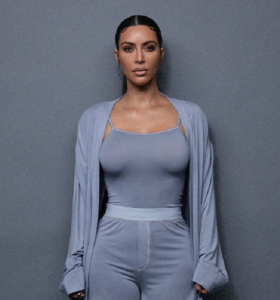 Kim Kardashian presentó su colección de ropa para el hogar