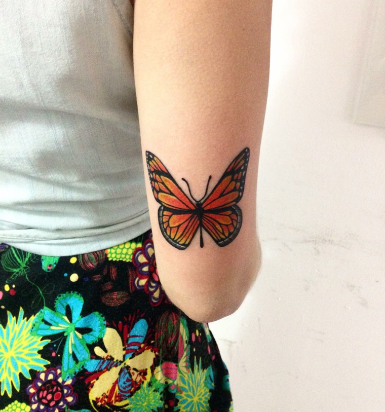 tatuajes-de-mariposas-color-naranja