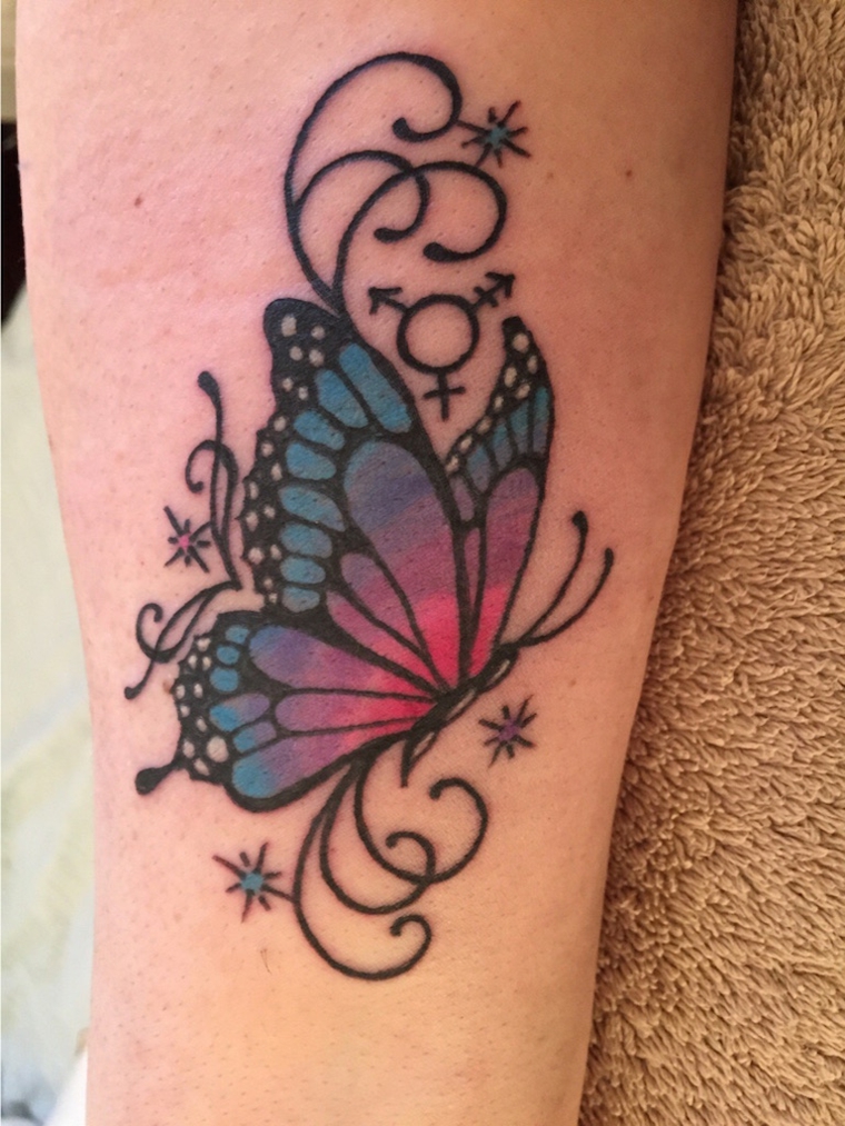 tatuajes-de-mariposas-ornamentos-colores