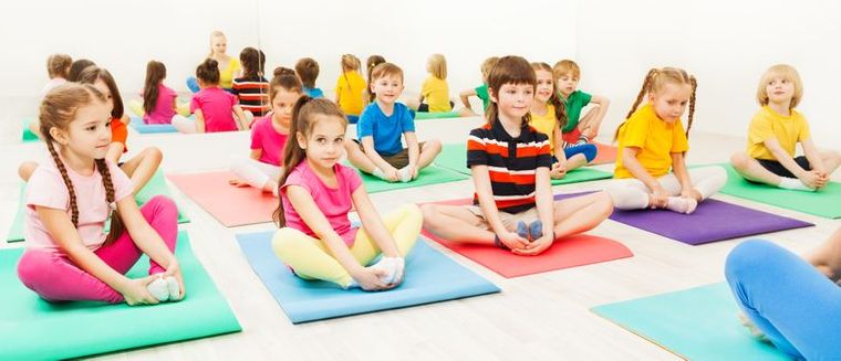 yoga para niños beneficio