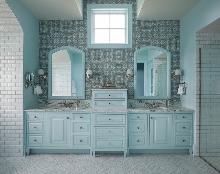 baños en tonos de azul