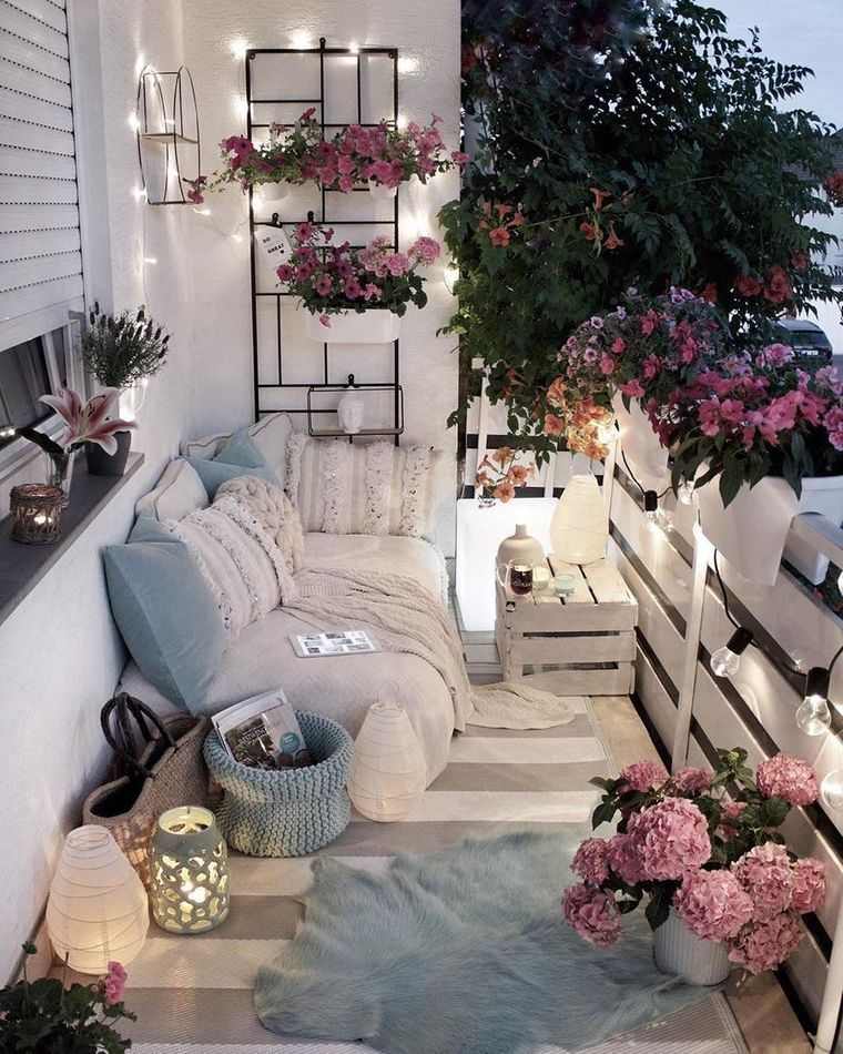 decorar balcón pequeño relajante