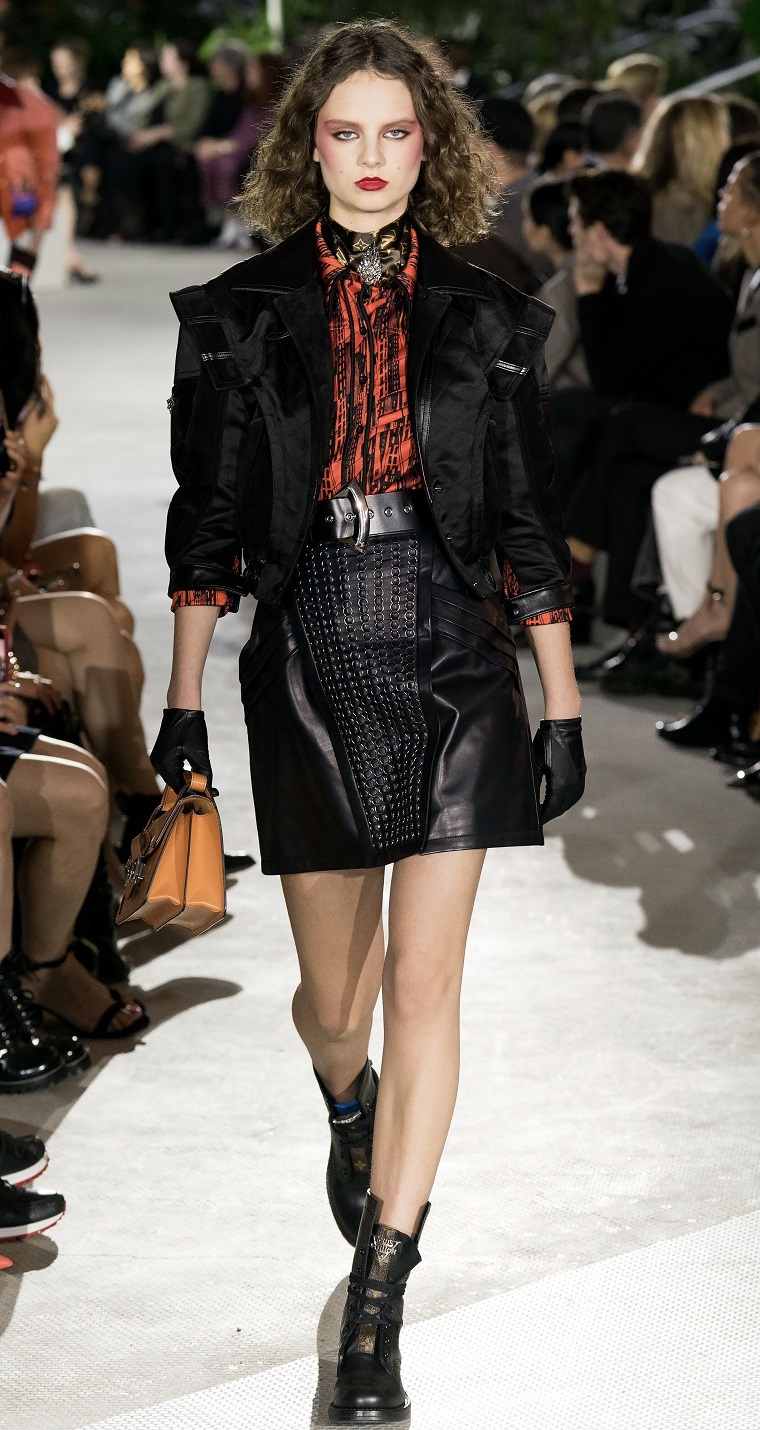 Louis-Vuitton-2020-faldas-cortas