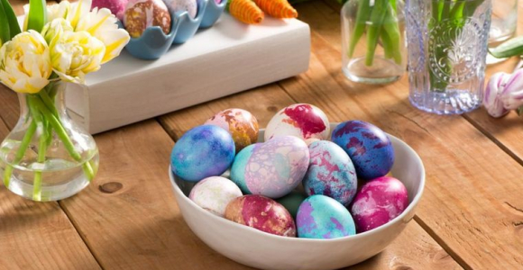 decoración de pascua alegre