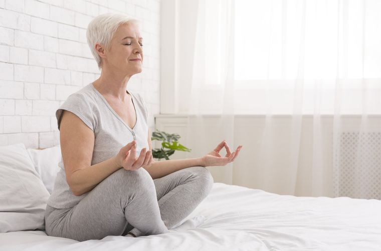 hábitos de vida saludable meditar