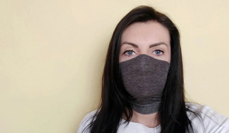 máscara protectora con media elastica