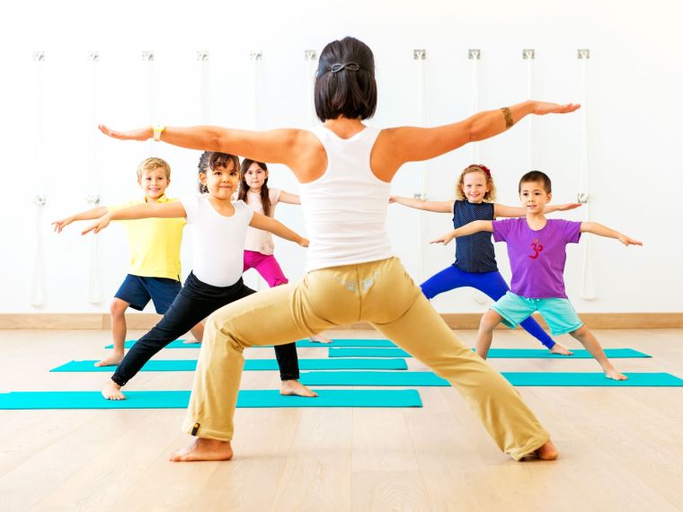 beneficios del yoga mejor descanso
