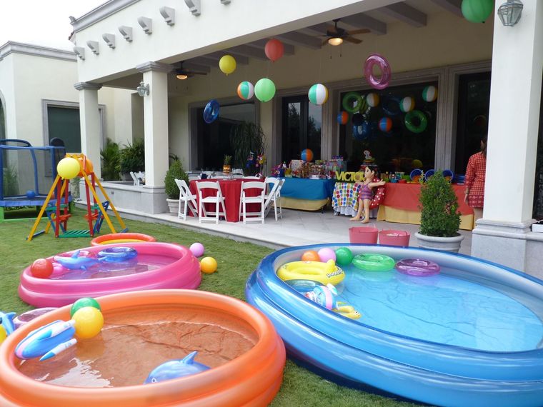 fiesta de cumpleaños piscinas inflables