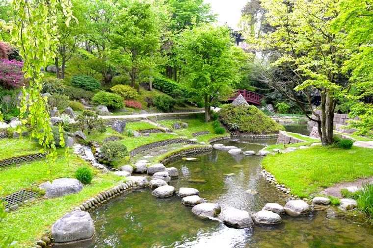 jardín japonés arroyos