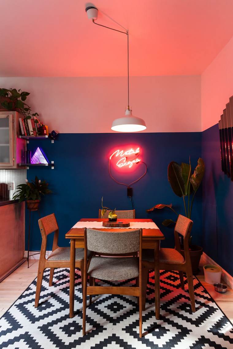neon-senal-cocina-comedor
