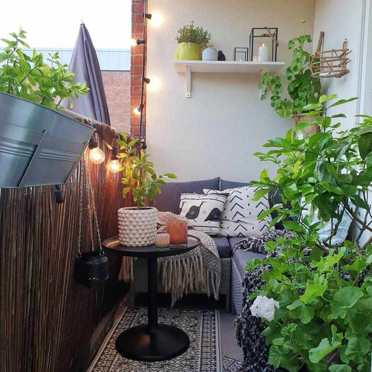 balcon-pequeno-diseno-sofa