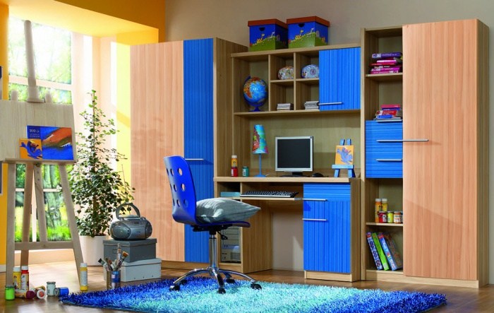 dormitorios-infantiles-originales-azul-madera