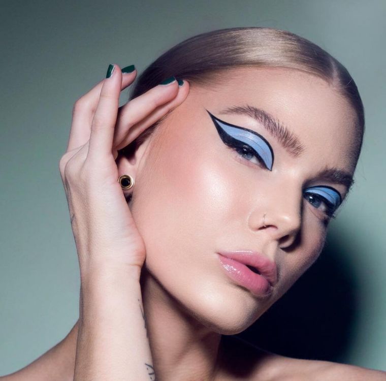 Maquillaje de ojos azul - Cómo hacer un hermoso maquillaje colorido