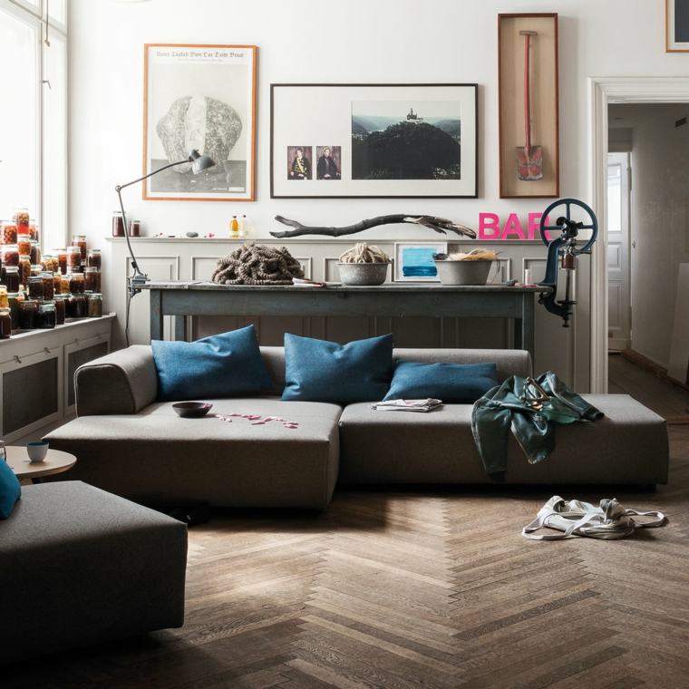 Minimalist Living Room