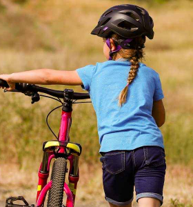 Cómo enseñar a tu hijo a montar en bici - Ideas y consejos originales
