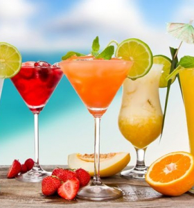 Bebidas refrescantes – Ricos cócteles sin alcohol para el verano