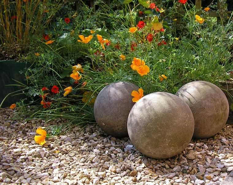 figuras para jardín bolas hormigon