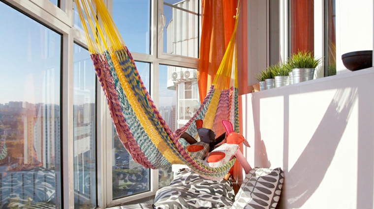 ideas creativas balcon con hamaca