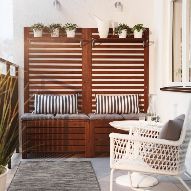 ideas creativas balcon muebles resistentes
