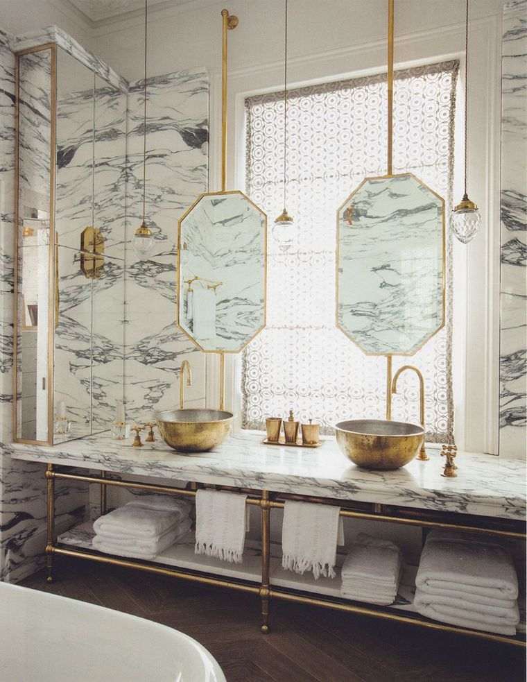 baños modernos oro