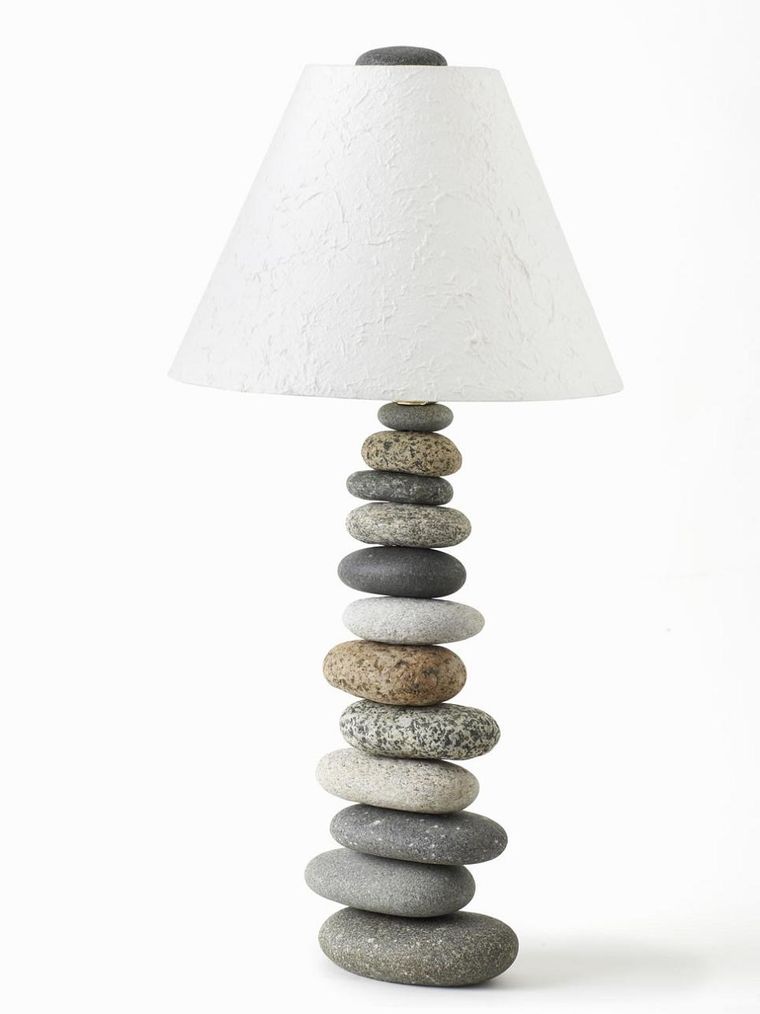 lámparas de mesa base piedras