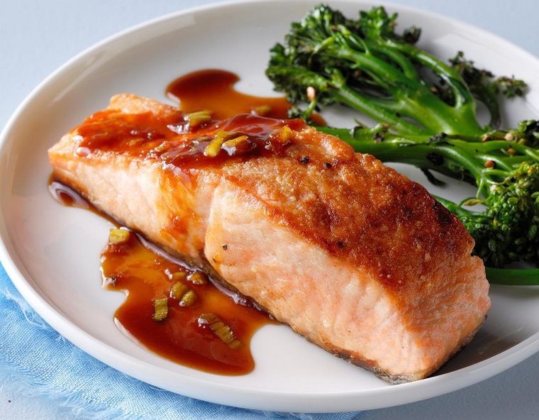 combinación de alimentos pescado soja