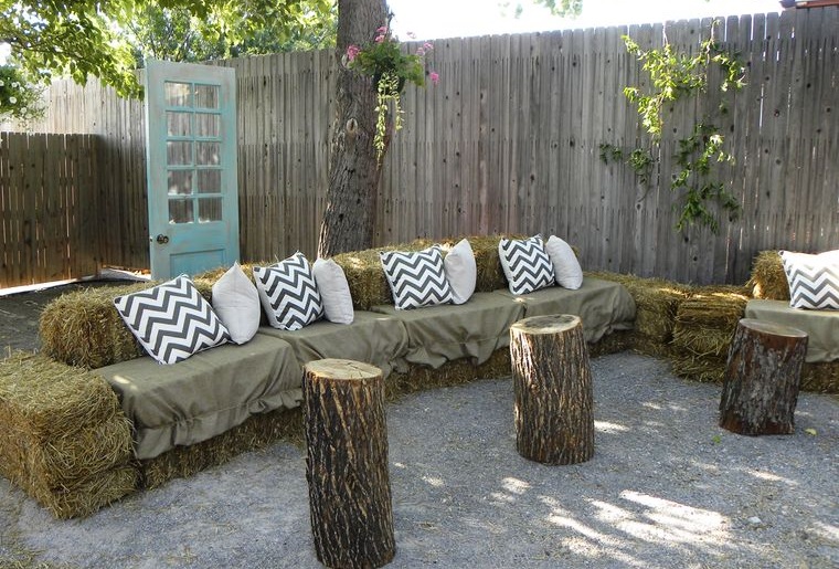 Decoración rústica para transformar tu patio trasero en un oasis natural