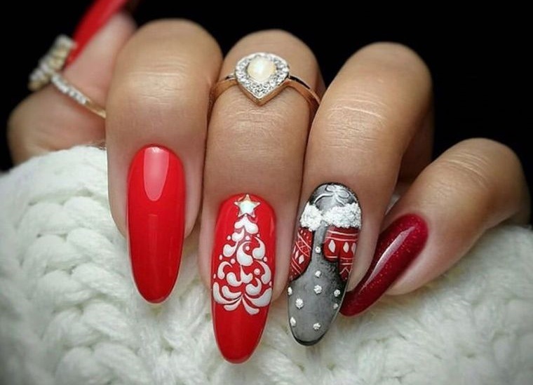 diseños de uñas navideñas con creatividad