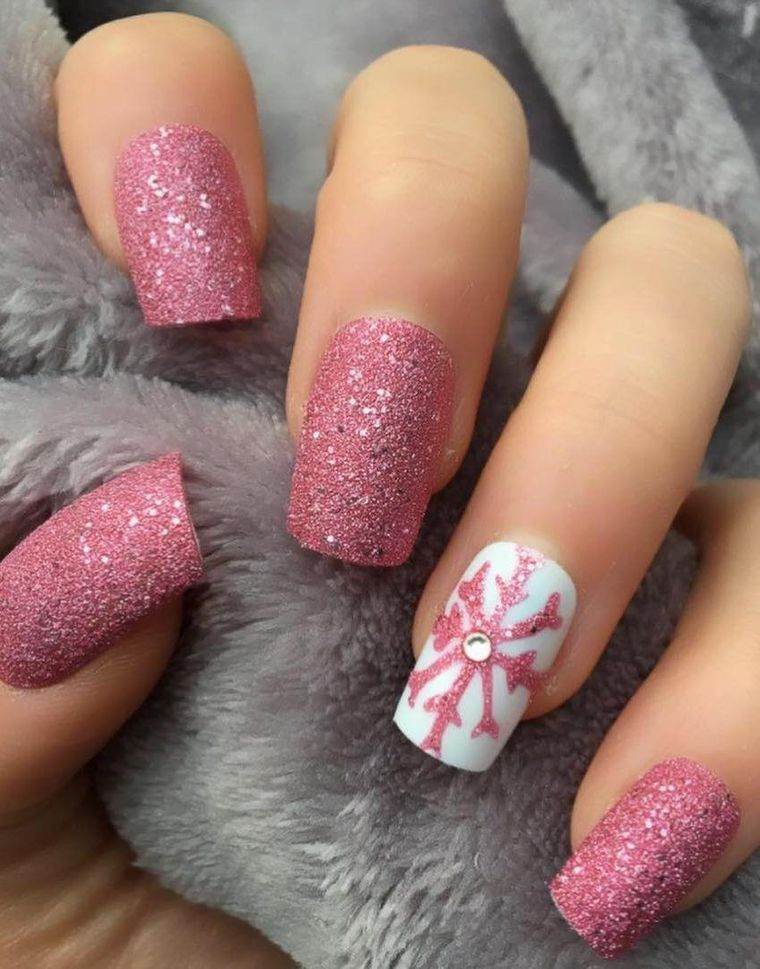 diseños de uñas navideñas rosa