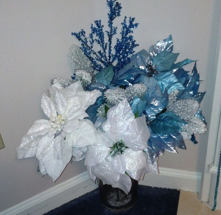 azul plateado flores
