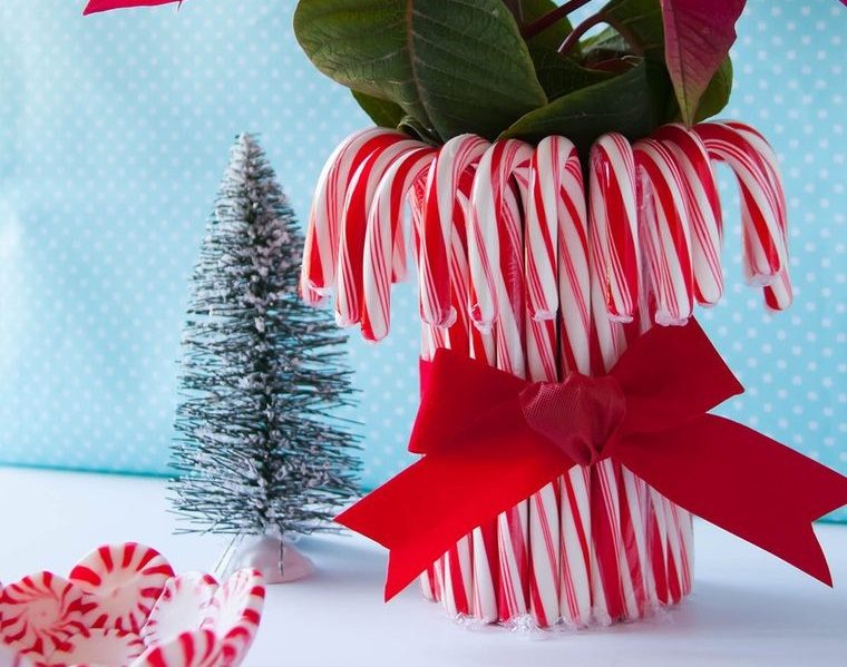 objetos decorativos navideños bastones de caramelo