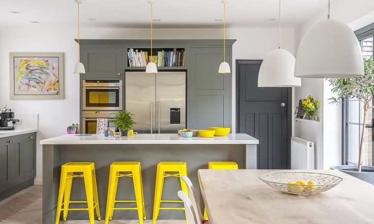 Colores Pantone para 2021 – La perfecta combinación del amarillo y gris