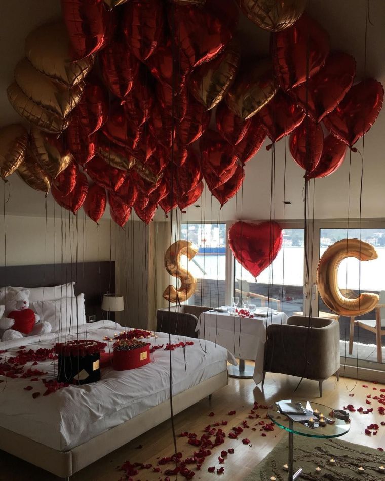dormitorio-san-valentin-decorado-globos