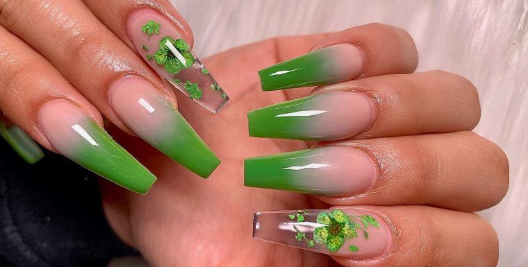 uñas decoradas verde