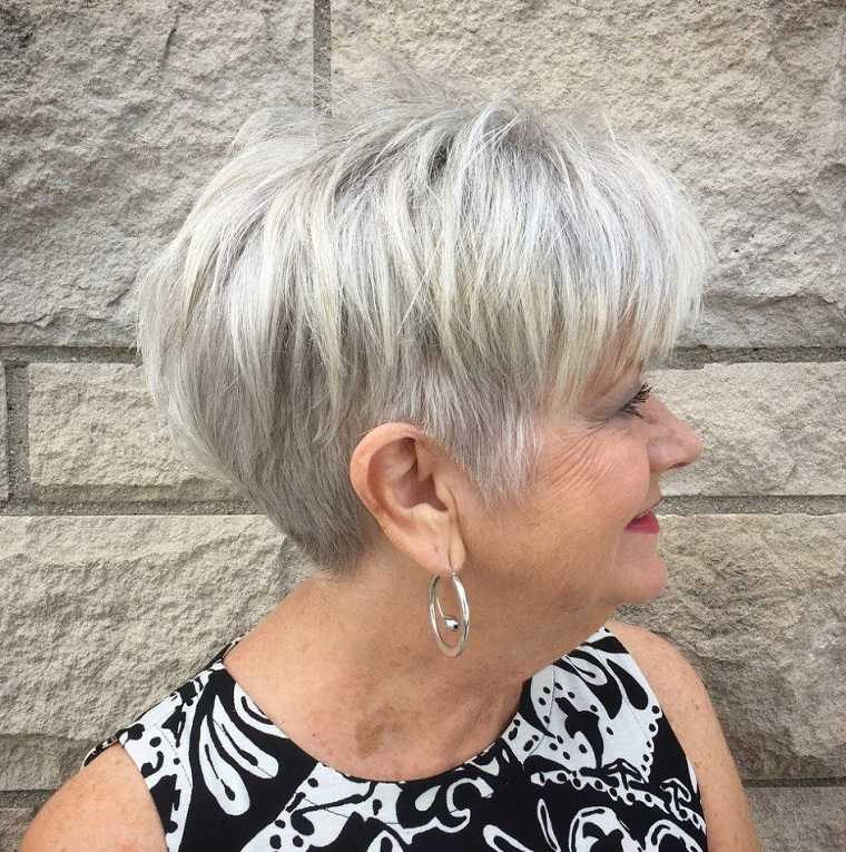 color de pelo gris abrazar-color-natural