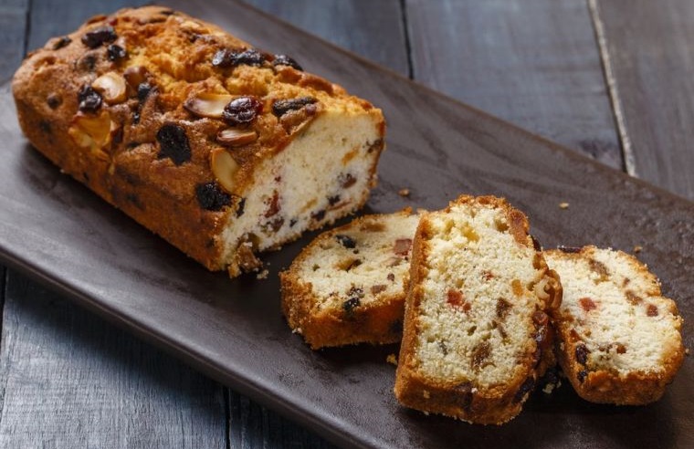 frutos secos en pastel pascua