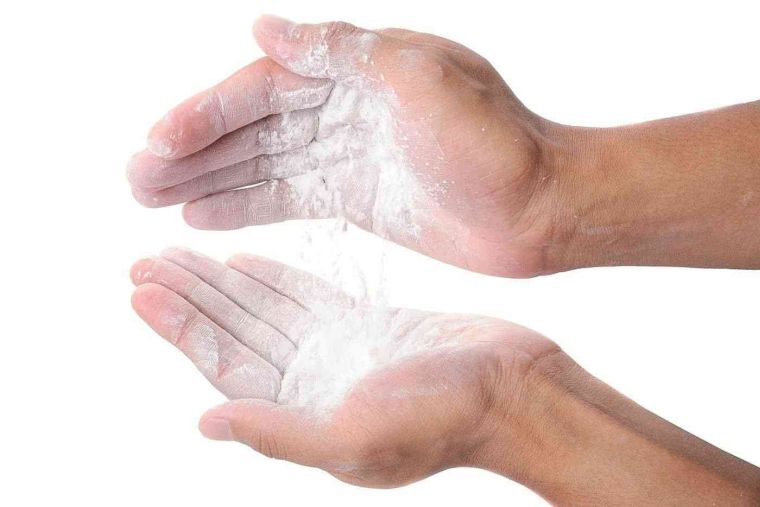 sudor en las manos usar bicarbonato de sodio