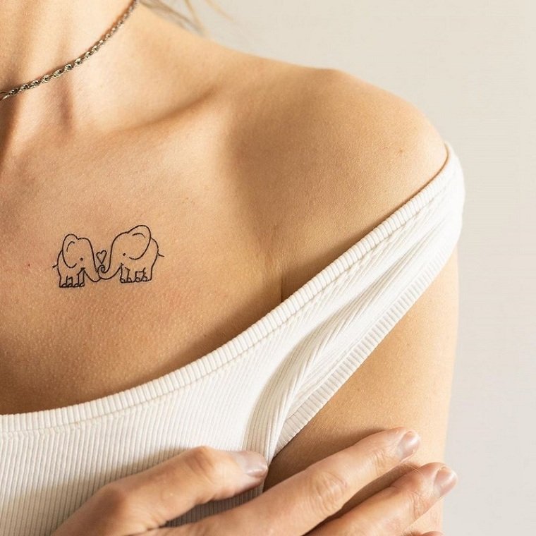 Tatuajes-pequenos-para-mujeres-2021-dos-elefantes