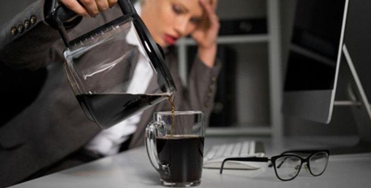 cafeína efectos secundarios perjudiciales