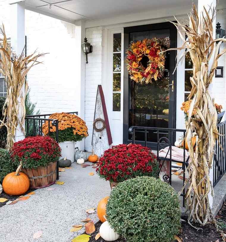 decoración otoño entrada principal
