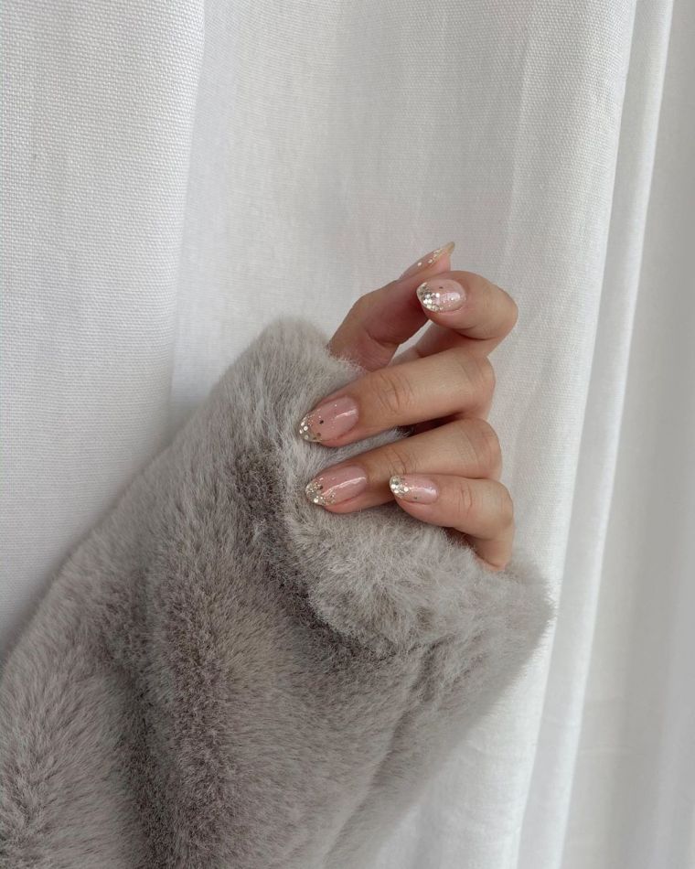 Holiday Nail Designs