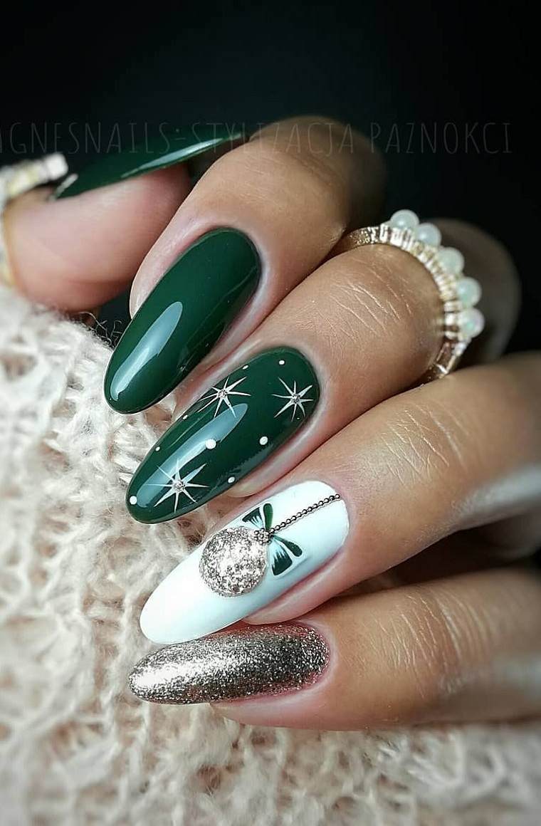 verde-blanco-colores-navidad-unas