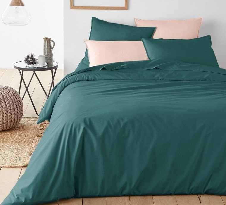 color verde quetzal en ropa de cama