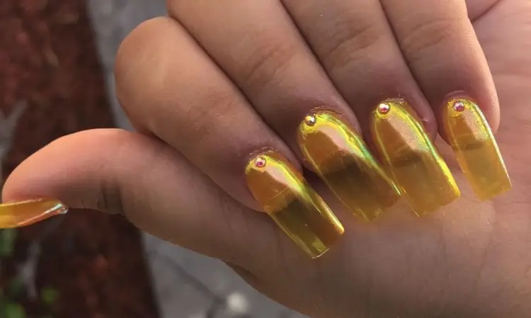 manicura jelly color amarillo