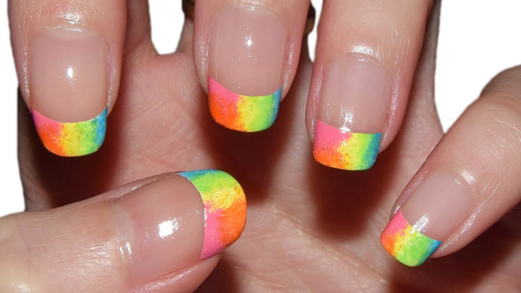 unas Tie-Dye colorido arcoiris manicura