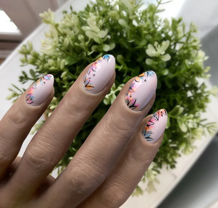 flores para estilo de manicure