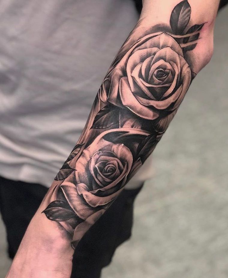 tatuajes de rosas para hombre